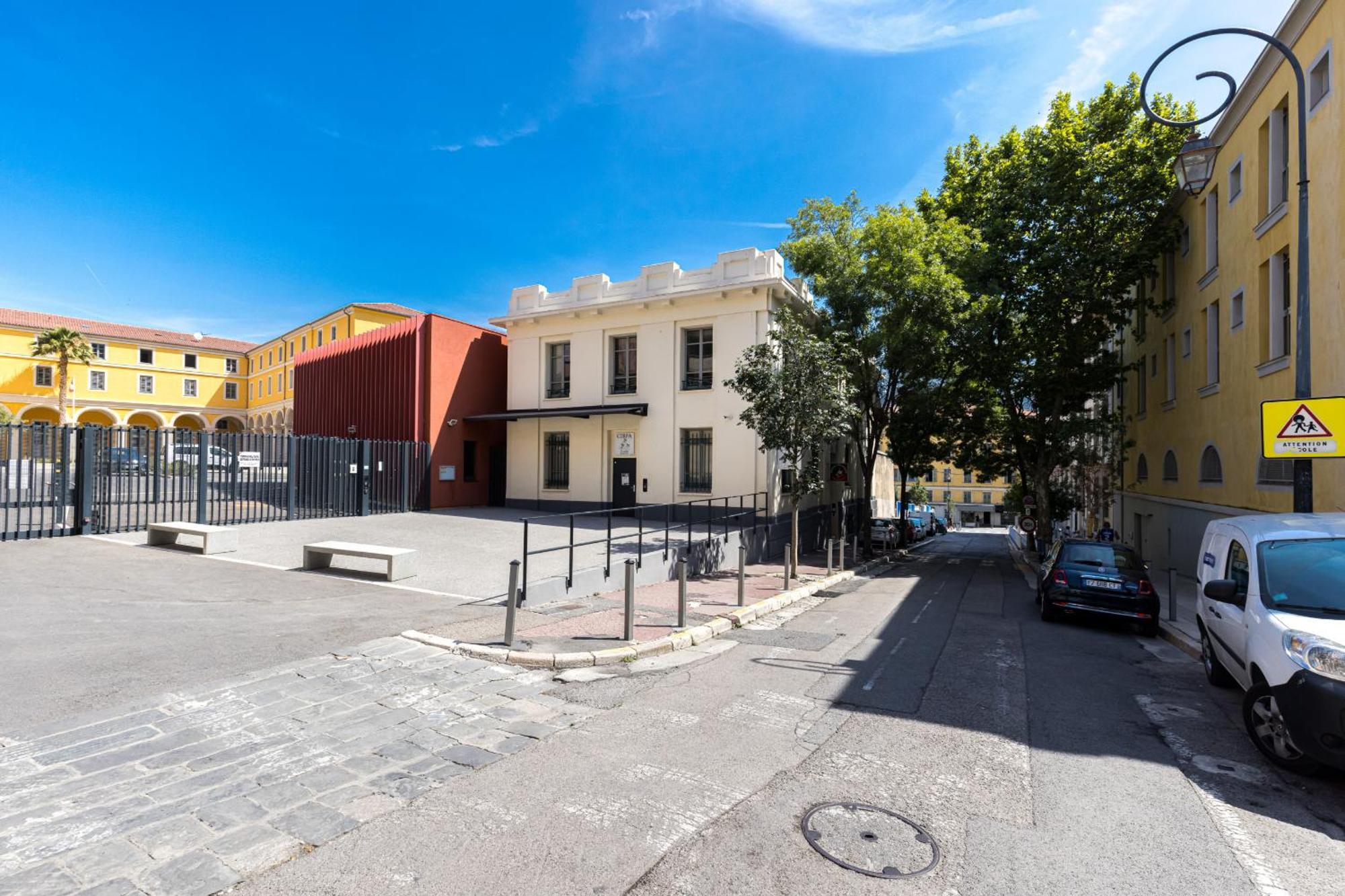 شقة 2 Bdrs & Parking In The Old Town ! نيس المظهر الخارجي الصورة